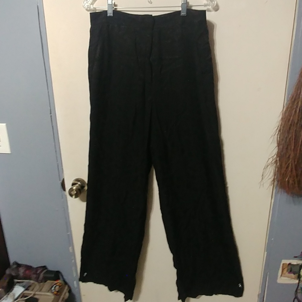 Black wide leg pants